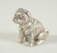CAST SILVER MINIATURE PUG DOG, 3CM long.