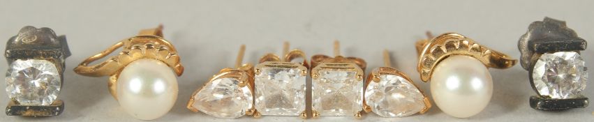 FOUR VARIOUS PAIRS OF EARRINGS.