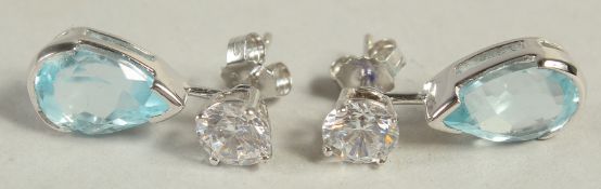 A PAIR OF BLUE TOPAZ AND SILVER DROP EARRINGS.