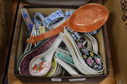 Chinese porcelain spoons.
