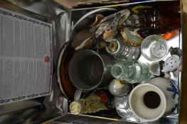 Miscellaneous collectables.