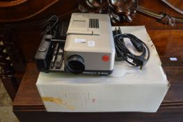 A Leica Pradobit P600 slide projector with original box etc.