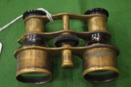 A pair of opera glasses.