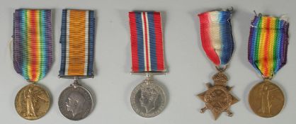 5 VARIOUS WORLD WAR ONE AND WORLD WAR TWO MEDALS.