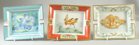 THREE VARIOUS HERMES PORCELAIN RECTANGULAR ASH TRAYS. 7.5INS X 6.5INS
