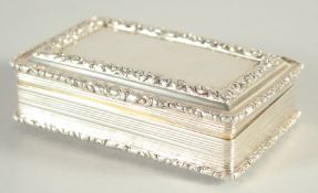A GOOD WILLAM IV SILVER SNUFF BOX by NATHANIEL MILLS. 3.75ins wide. Birmingham 1835.