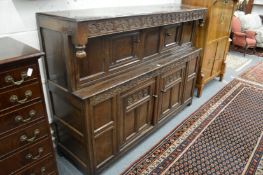 A GOOD LARGE 18TH CENTURY OAK COURT CUPBOARD. 4ft 3ins high, 6ft long.