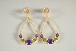 A PAIR OF 18CT YELLOW GOLD, AMETHYST, PERIDOT AND DIAMOND DROP EARRINGS.