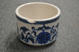 A Chinese blue and white pot.