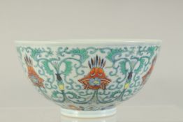 A FINE CHINESE DOUCAI PORCELAIN BOWL, beautifully decorated with fine floral motifs, the base with