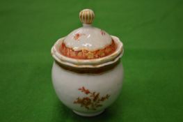A small porcelain jar and cover.