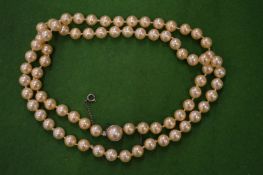 A pearl necklace.