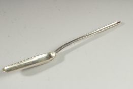 A GEORGE III SILVER MARROW SCOOP, 9ins long. London 1801, Maker: William Eley & William Fearn.