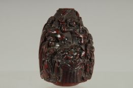 A VERY GOOD RENEISSANCE REVIVAL CARVED WOOD SNUFF BOX, possibly LABURNHAM, carved with a religious