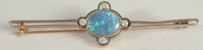 A VICTORIAN 18CT YELLOW OLD, BLACK OPAL AND DIAMOND BAR BROOCH.