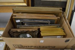 A quantity of engravings and prints.