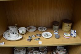 Decorative china and ornaments.