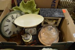 A box of miscellaneous items.