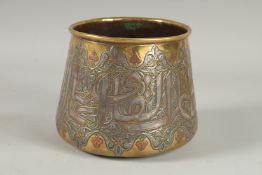 A VERY FINE 19TH CENTURY SYRIAN DAMASCUS MAMLUK REVIVAL SILVER SILVER AND COPPER INLAID BRASS