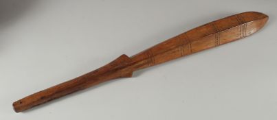 A GOOD TONGAN CLUB with etched decoration.