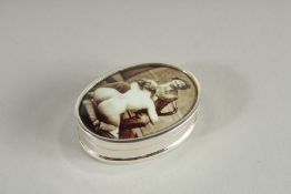 A SILVER ARTIST'S MODEL PILL BOX.
