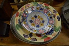 Decorative bowls, dishes and plates.