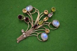 Decorative spray brooch.