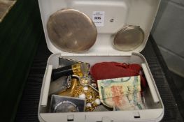 Silver compacts, cigarette lighters etc.