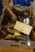 Miscellaneous collectables.