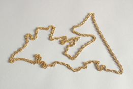 AN 18CT GOLD CHAIN. 13gms.