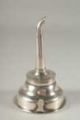 A GEORGE III SILVER WINE FUNNEL. Lond on 1800. Maker: Andrew Fogelberg.