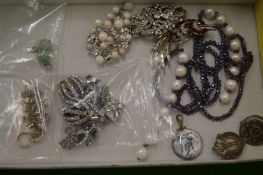 Decorative jewellery.