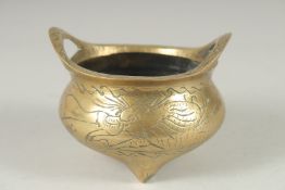 A SMALL CHINESE BRASS CENSER.
