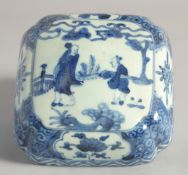A CHINESE PORCELAIN CIRCULAR BOX AND COVER, painted with a bird on a branch, character mark to base,