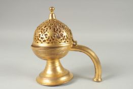 AN OTTOMAN TURKISH TOMBAK INCENSE BURNER, 20cm long.