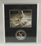 A SIGNED PHOTOGRAPH OF BUZZ ALDRIN. 8ins x 9.5ins.