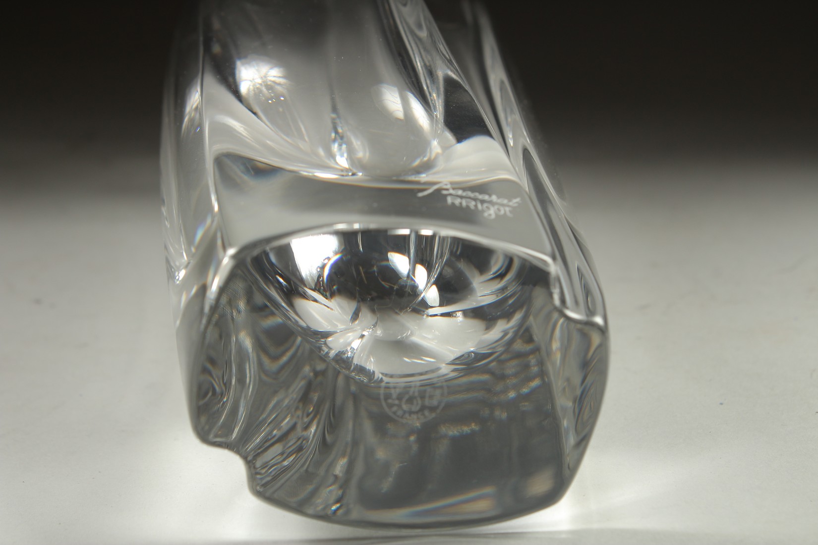 A GOOD BACCARAT ROUNDED GLASS VASE. 10ins long, Signed, with label, in original box.(appears - Image 5 of 6