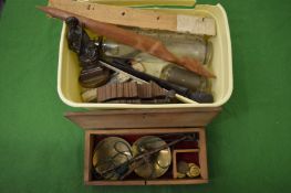 Miscellaneous collectables.