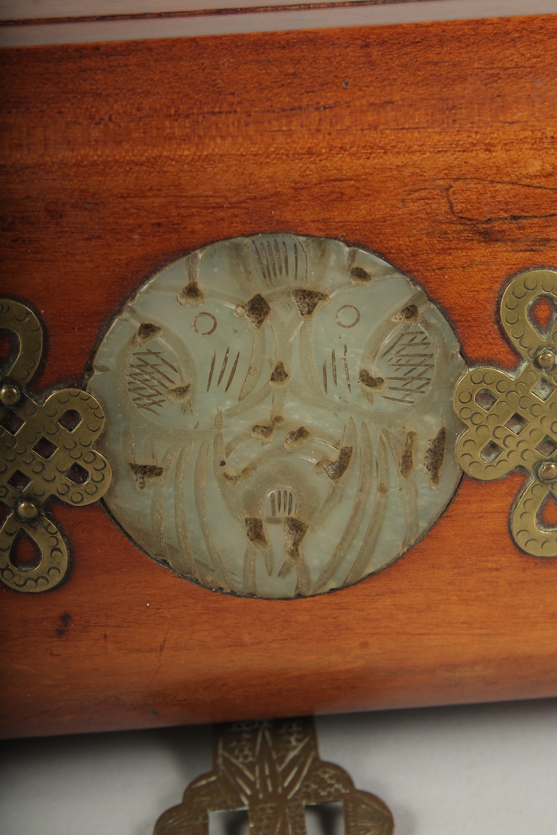 A LATE 19TH - EARLY 20TH CENTURY CHINESE JADE MOUNTED HARDWOOD BOX, the hinged lid inset with - Image 4 of 7