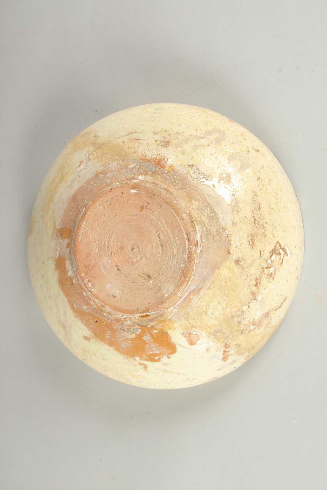 A 9TH-10TH CENTURY PERSIAN SPLASH WARE GLAZED POTTERY BOWL, 18cm diameter. - Image 3 of 3