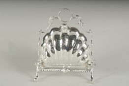 A SILVER PLATED BISCUIT AND CHEESE BOX.