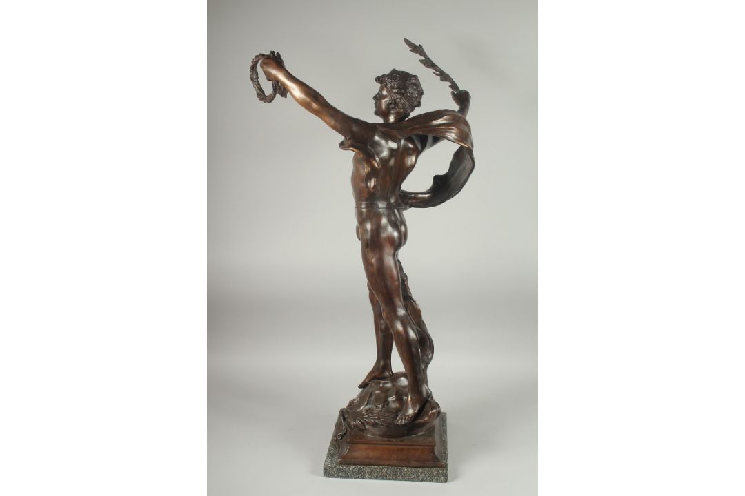 LOUIS AUGUSTE MOREAU (1855 -1919). "LE TRIOMPHE" A SUPERB LARGE BRONZE OF A CLASSICAL FIGURE holding - Image 7 of 8