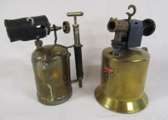 Butler blow lamp and Primus Tarantella No 605