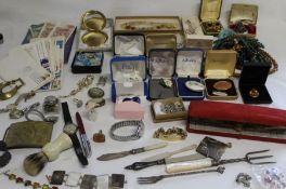 Quantity of costume jewellery including Mexican silver & turquoise set, Ardath Convertible watch,