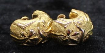 Pair of 18ct gold earrings marked 750 (only one butterfly marked) 4.09g