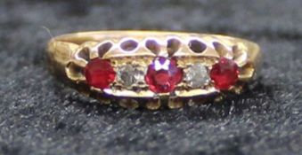 18ct gold ruby & diamond ring, size J / K, 2.17g
