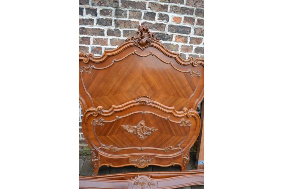 French style single bed with rococo embellishments & kingwood quarter veneer - Image 3 of 3