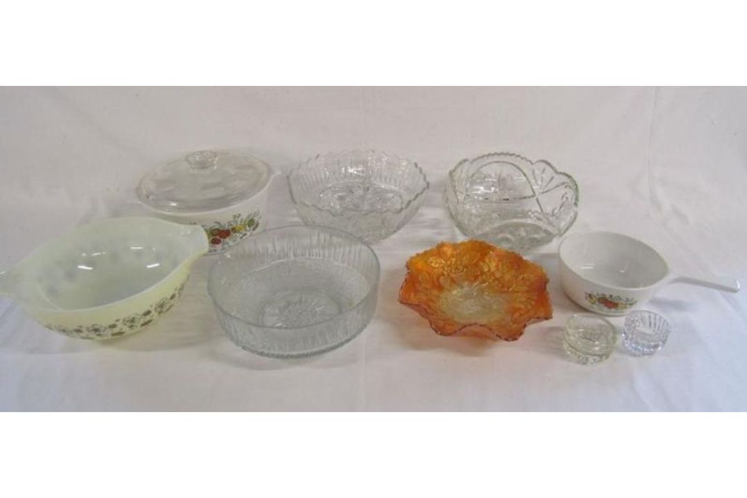Collection of glass bowls, orange Carnival ware bowl and vintage cooking bowls and pan - Image 1 of 4