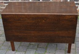 Victorian oak gate leg table, 138cm x 105cm