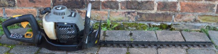 Titan TTL688HDC hedge cutter